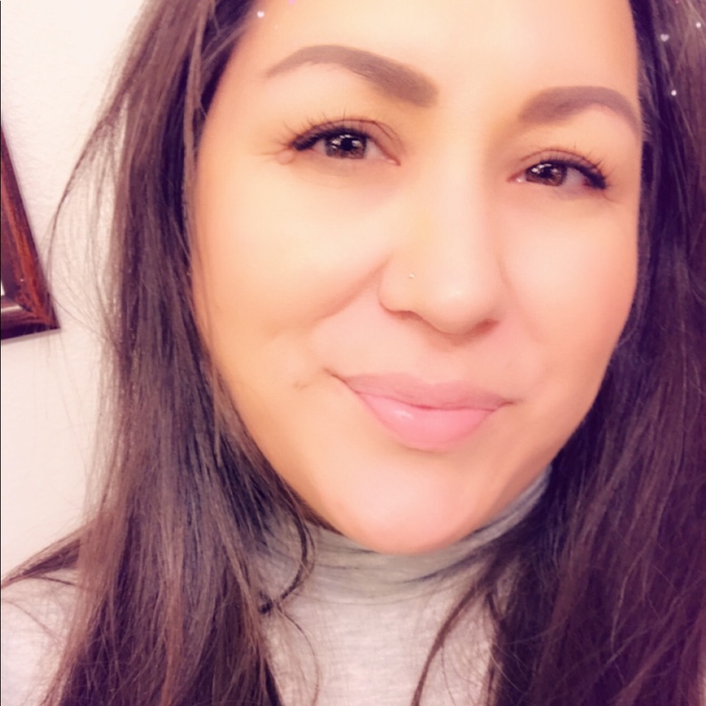 Meet your Posher, May